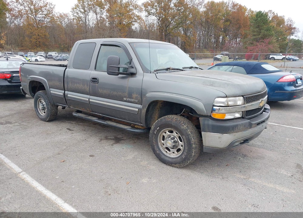 2001 CHEVROLET SILVERADO 2500HD LT VIN: 1GCHK29U21E200445