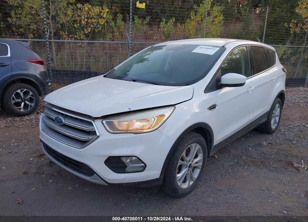 2017 FORD ESCAPE SE VIN: 1FMCU0GD4HUC81844
