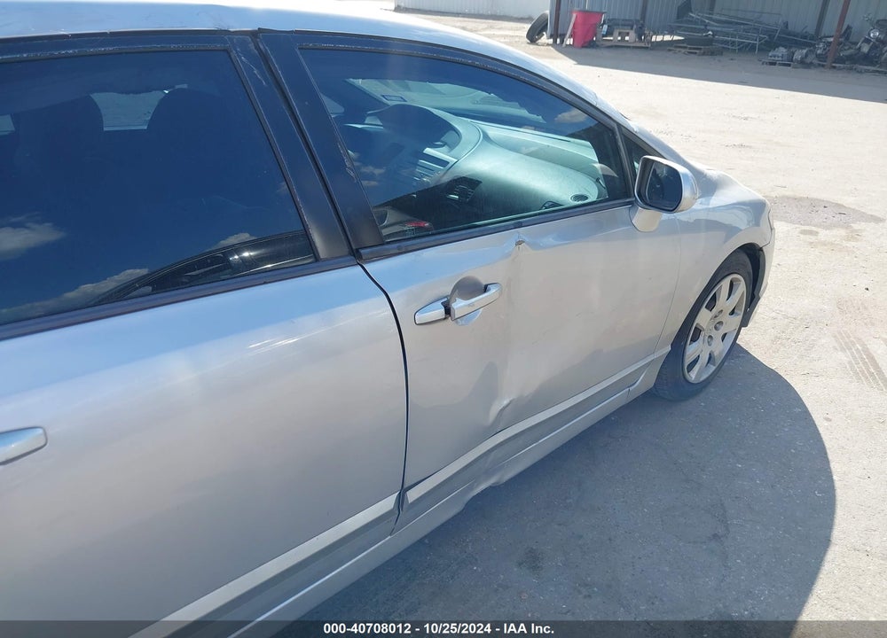 2010 HONDA CIVIC LX VIN: 2HGFA1F52AH321326