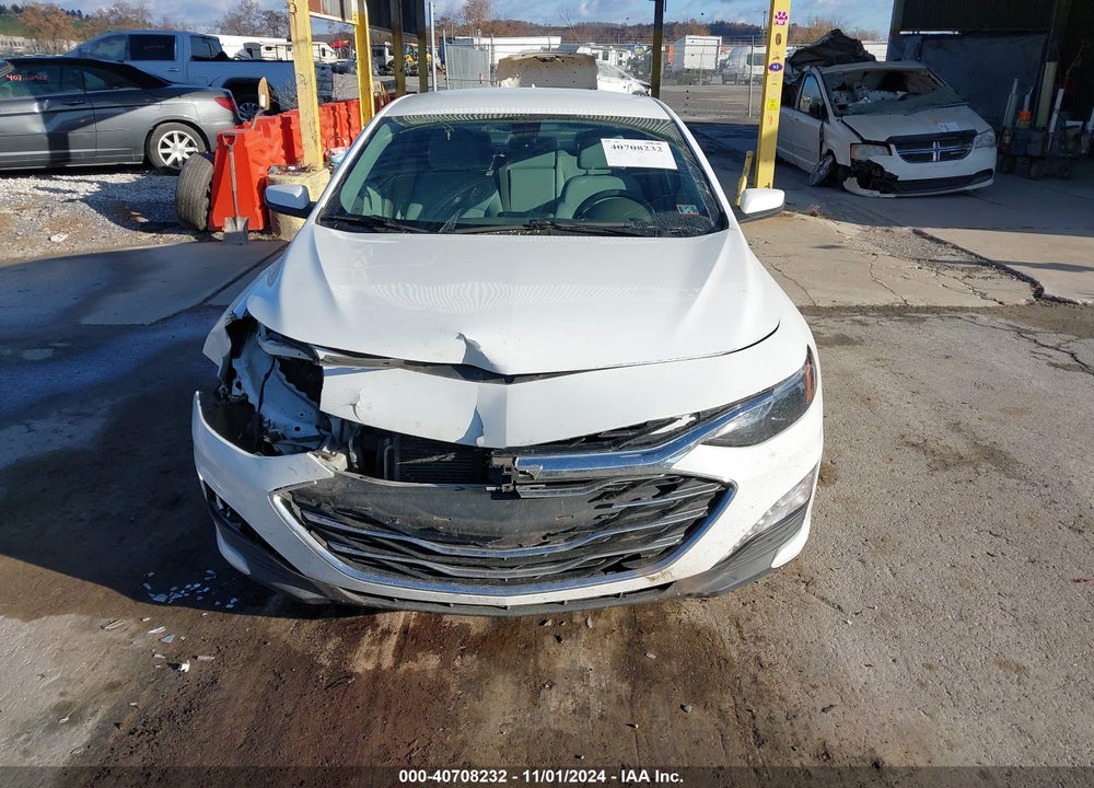2019 CHEVROLET MALIBU LT VIN: 1G1ZD5ST1KF202998