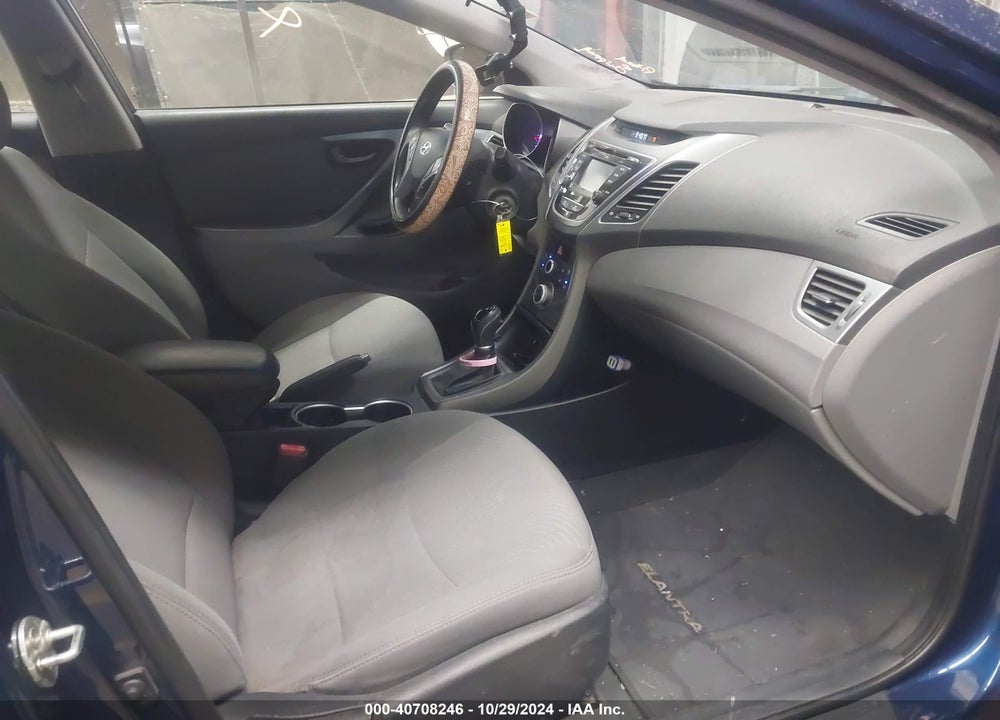 2016 HYUNDAI ELANTRA SE VIN: 5NPDH4AE1GH781684