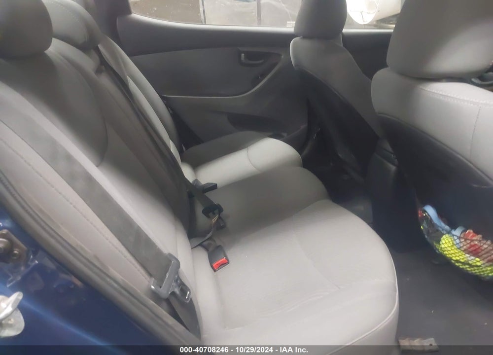 2016 HYUNDAI ELANTRA SE VIN: 5NPDH4AE1GH781684