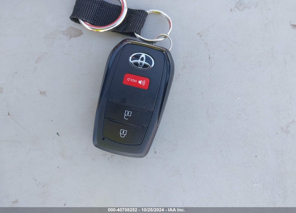 2025 TOYOTA COROLLA VIN: JTNC4MBE4S3238903