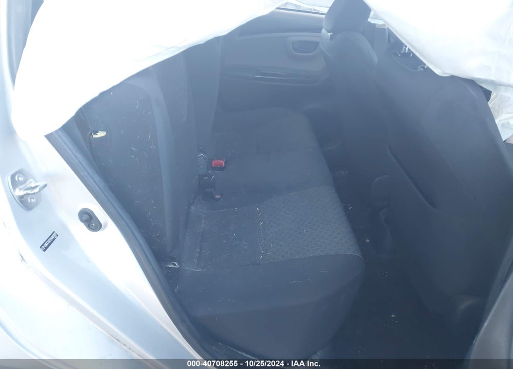 2017 TOYOTA YARIS L VIN: VNKKTUD32HA081687