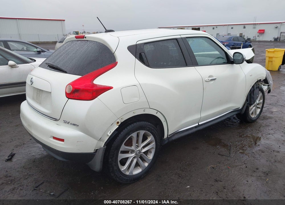 2011 NISSAN JUKE SV VIN: JN8AF5MV8BT026549