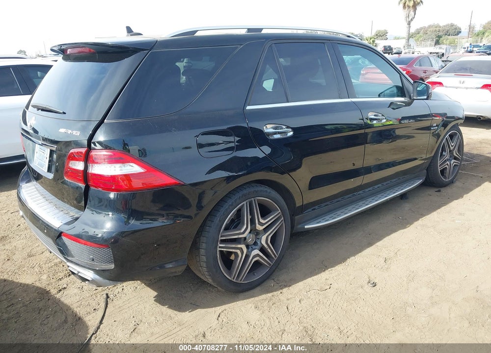 2012 MERCEDES-BENZ ML 63 AMG 4MATIC VIN: 4JGDA7EB9CA063495
