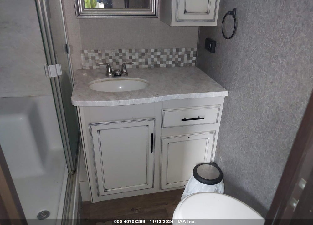 2019 JAYCO EAGLE TRAVEL TRAILER VIN: 1UJBJ0BU4K1EE0160