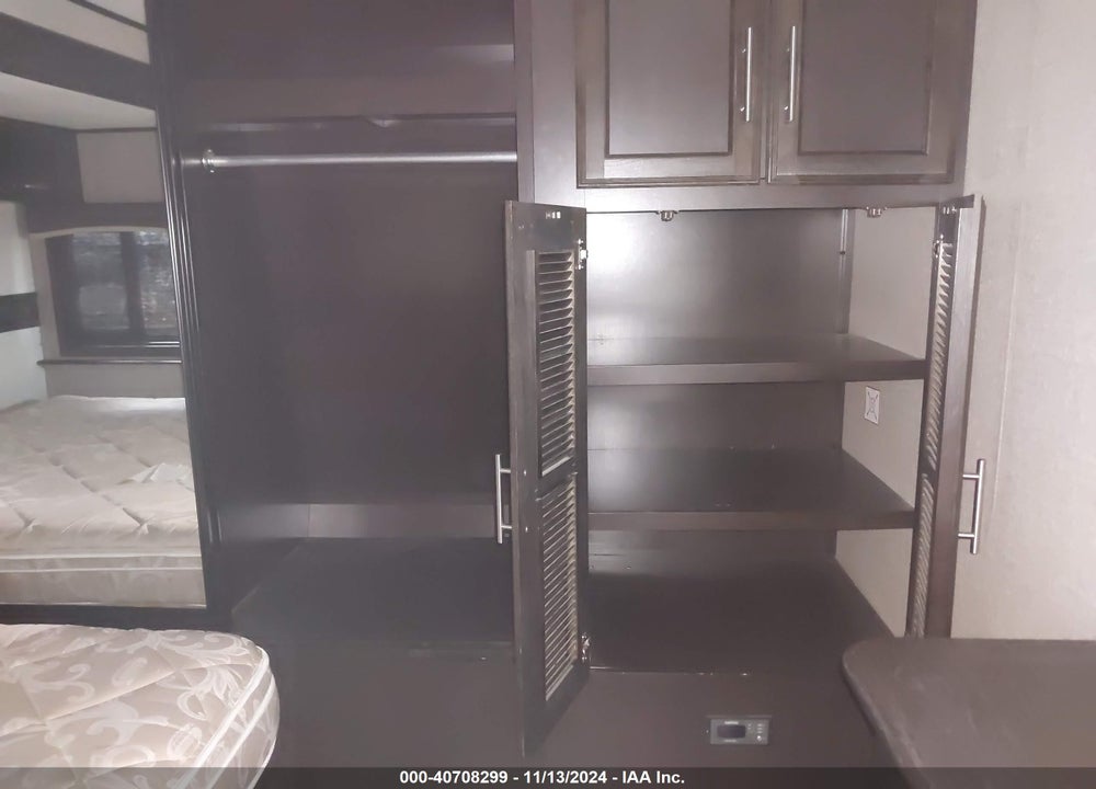 2019 JAYCO EAGLE TRAVEL TRAILER VIN: 1UJBJ0BU4K1EE0160