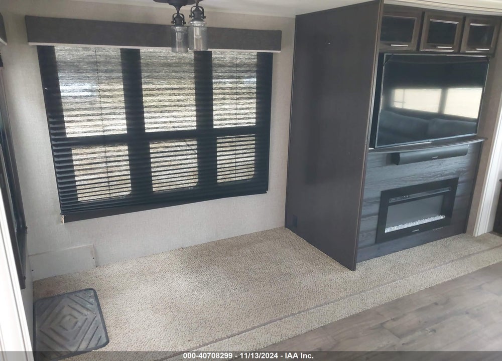 2019 JAYCO EAGLE TRAVEL TRAILER VIN: 1UJBJ0BU4K1EE0160