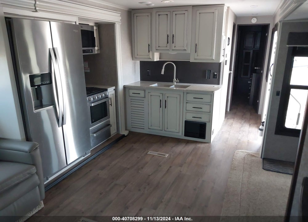 2019 JAYCO EAGLE TRAVEL TRAILER VIN: 1UJBJ0BU4K1EE0160