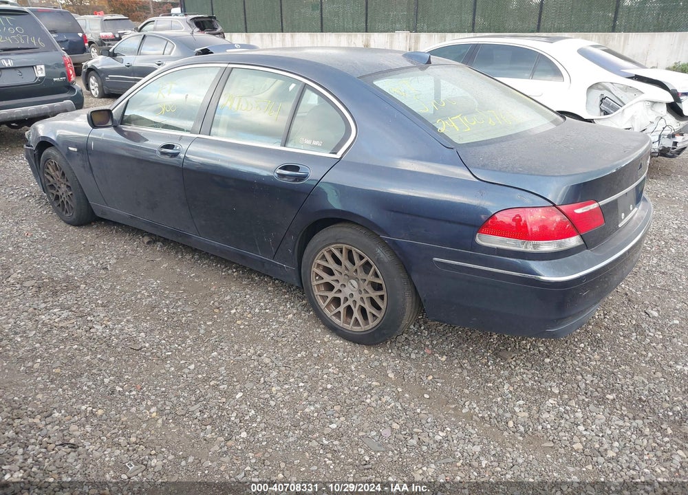 2007 BMW 750I VIN: WBAHL83527DT09923