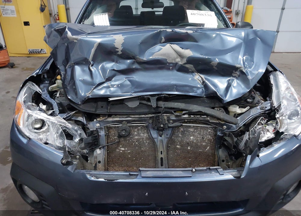 2014 SUBARU OUTBACK 2.5I VIN: 4S4BRBAC0E3261018