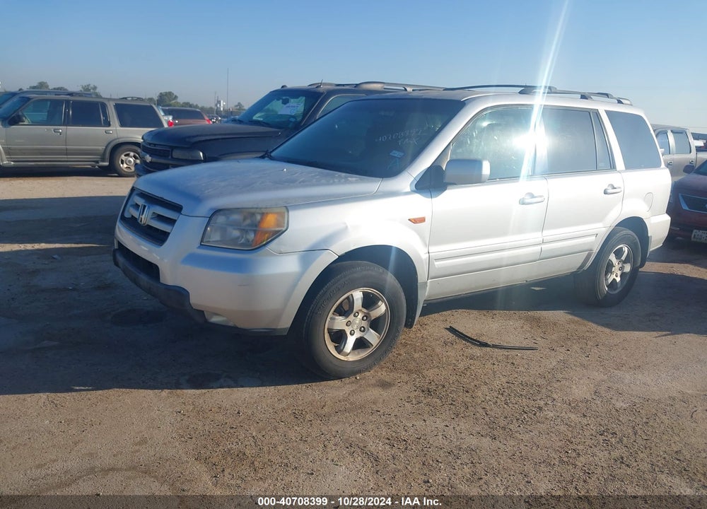 2007 HONDA PILOT EX VIN: 5FNYF28457B003640
