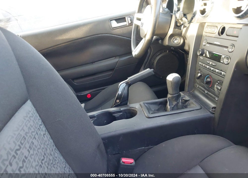 2007 FORD MUSTANG V6 DELUXE/V6 PREMIUM VIN: 1ZVFT80N475254414