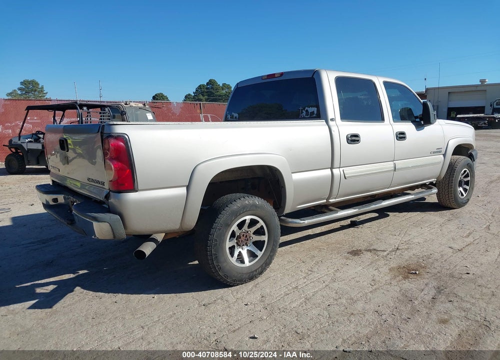 2004 CHEVROLET SILVERADO 2500HD LS VIN: 1GCHC23244F228363
