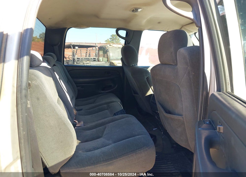 2004 CHEVROLET SILVERADO 2500HD LS VIN: 1GCHC23244F228363