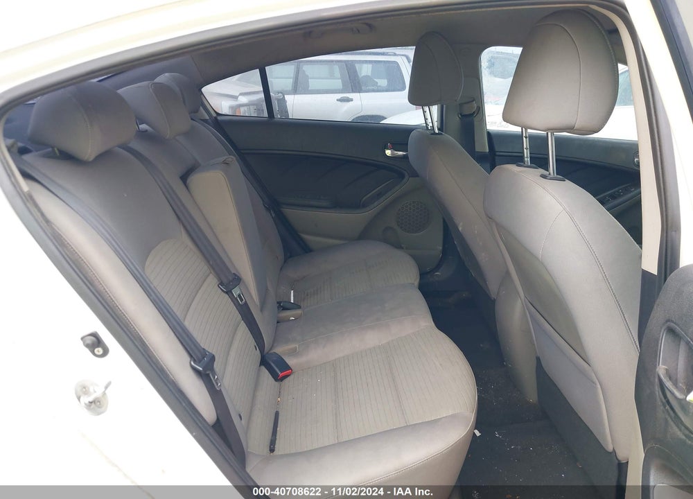 2014 KIA FORTE LX VIN: KNAFX4A62E5235250