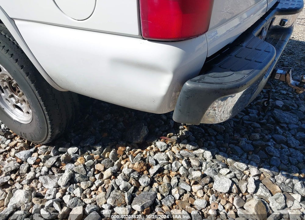 2001 GMC YUKON XL 2500 SLE VIN: 3GKGC26UX1G208951