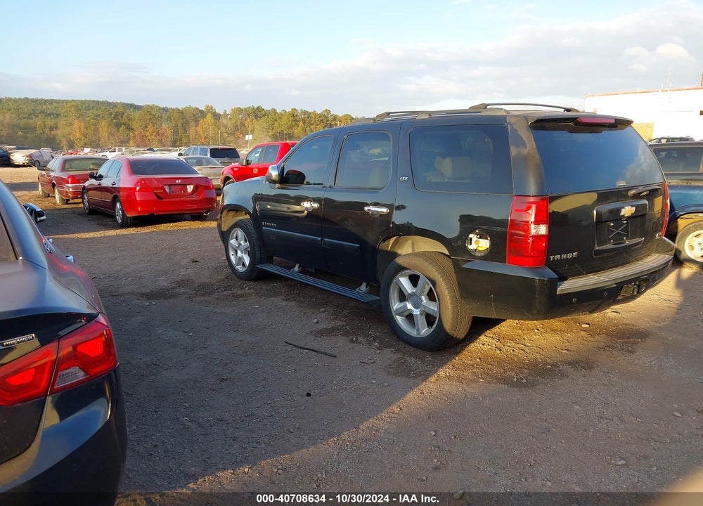 2008 CHEVROLET TAHOE LTZ VIN: 1GNFC13038R101289