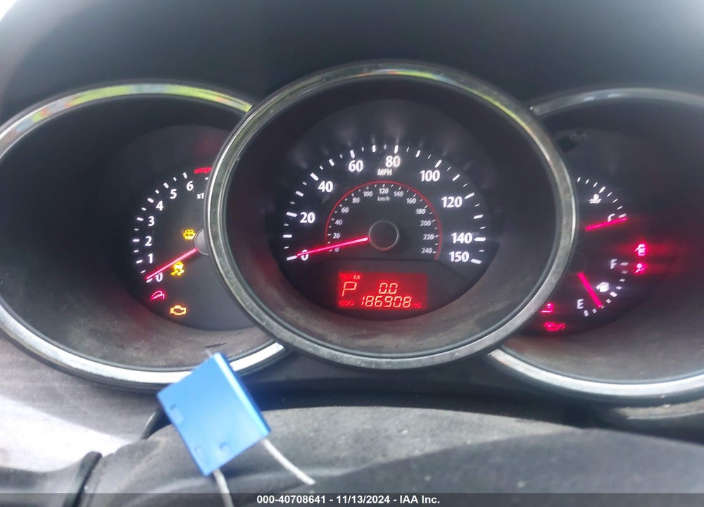 2012 KIA SORENTO LX VIN: 5XYKT4A14CG286402