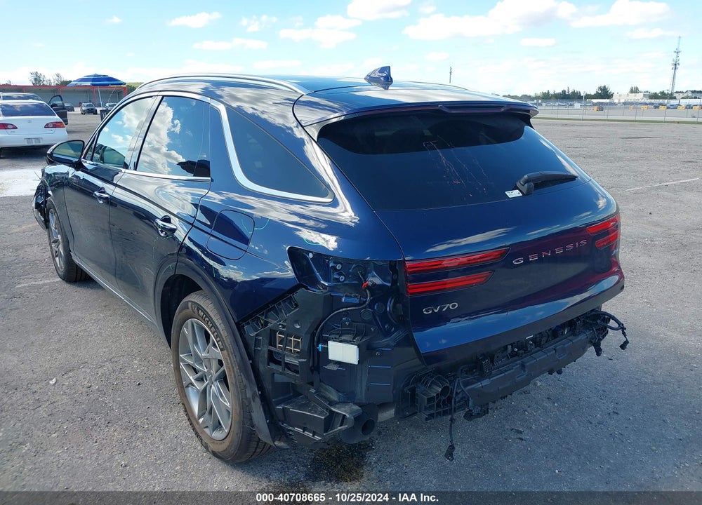 2025 GENESIS GV70 2.5T AWD VIN: 5NMMADTB8SH025444