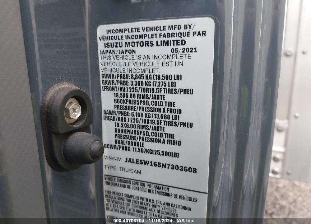 2022 ISUZU NRR VIN: JALE5W165N7303608