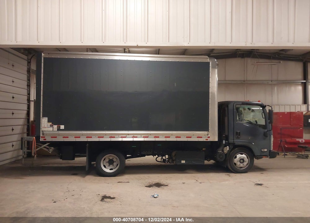2022 ISUZU NRR VIN: JALE5W165N7303608