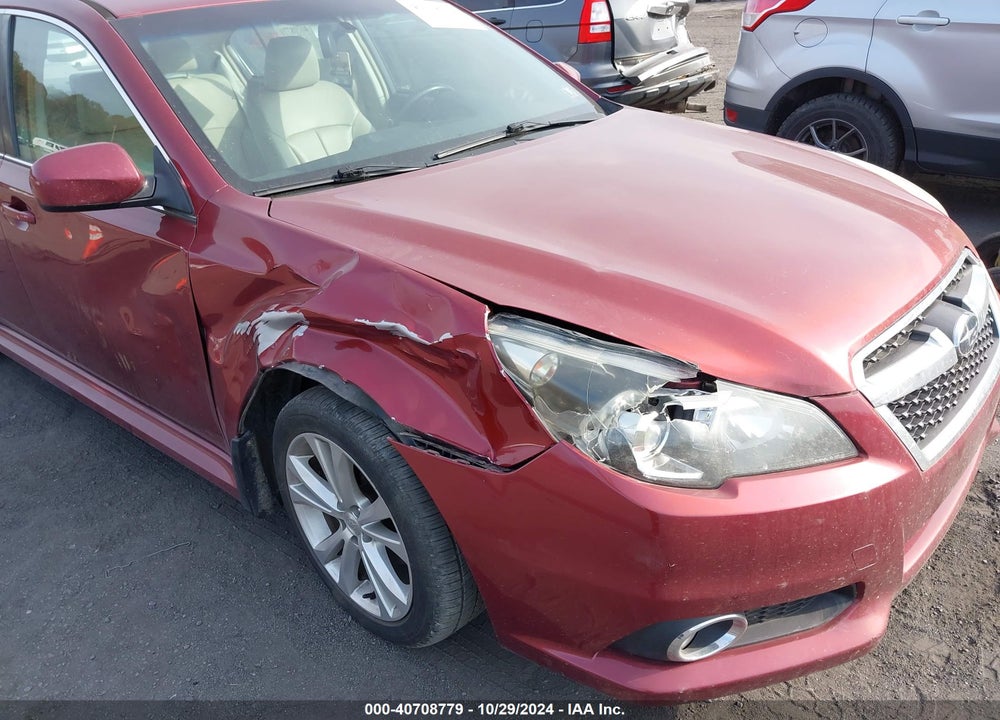 2014 SUBARU LEGACY 2.5I LIMITED VIN: 4S3BMBL66E3036211
