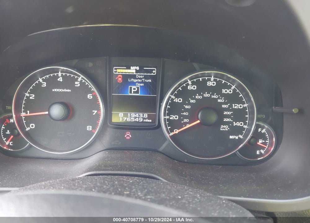 2014 SUBARU LEGACY 2.5I LIMITED VIN: 4S3BMBL66E3036211