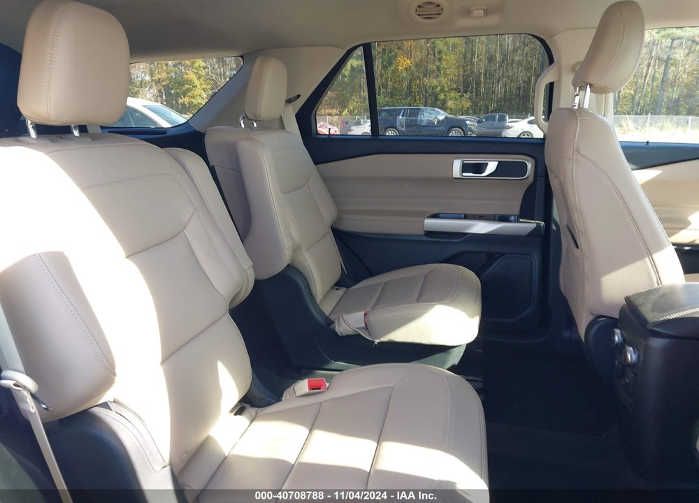 2023 FORD EXPLORER XLT VIN: 1FMSK7DHXPGA03142