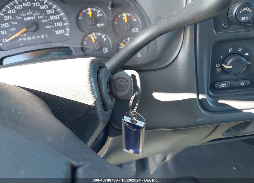 2006 CHEVROLET SILVERADO 1500 LT1 VIN: 1GCEK19Z36Z232703