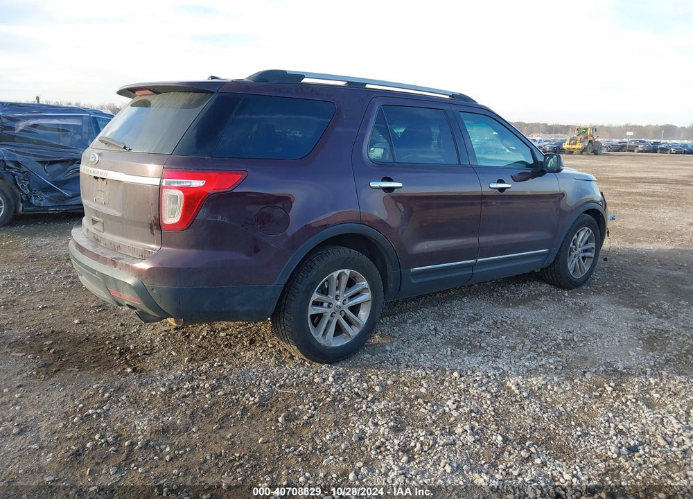 2011 FORD EXPLORER XLT VIN: 1FMHK7D81BGA42477