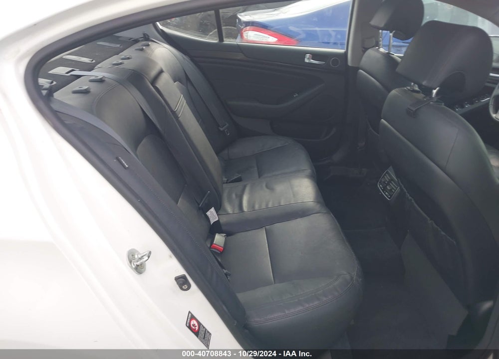 2015 KIA CADENZA PREMIUM VIN: KNALN4D77F5197111