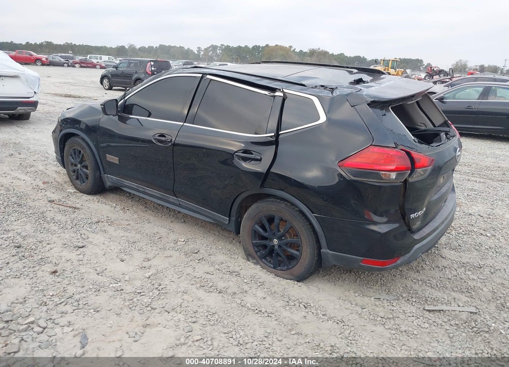 2017 NISSAN ROGUE SV VIN: 5N1AT2MT3HC758075