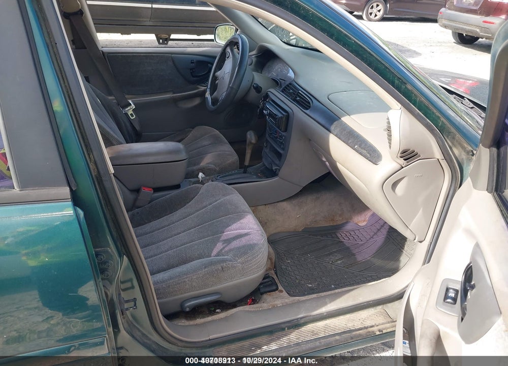 1998 CHEVROLET MALIBU VIN: 1G1ND52M8W6242136