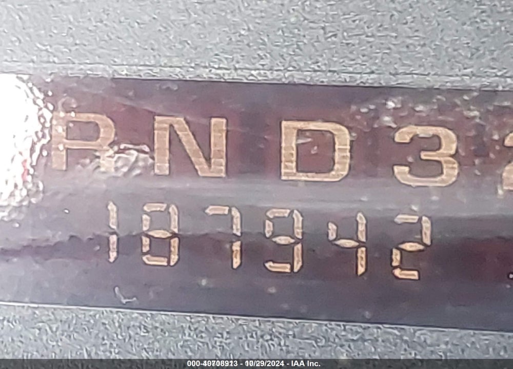1998 CHEVROLET MALIBU VIN: 1G1ND52M8W6242136