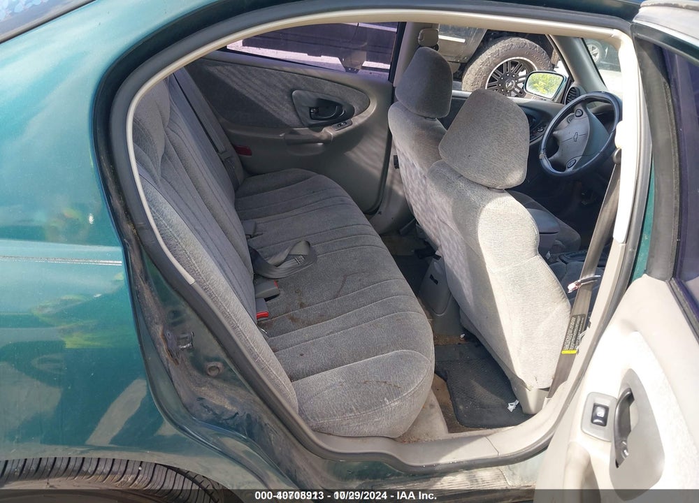 1998 CHEVROLET MALIBU VIN: 1G1ND52M8W6242136
