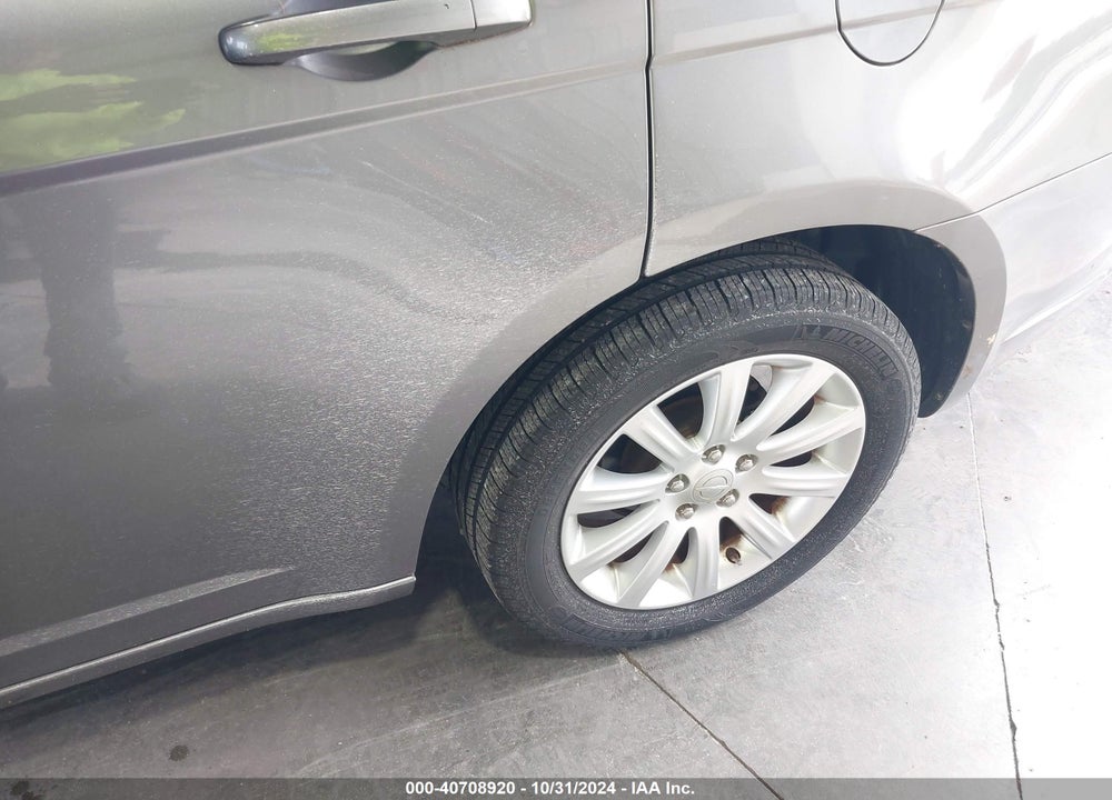 2012 CHRYSLER 200 TOURING VIN: 1C3CCBBB9CN119112