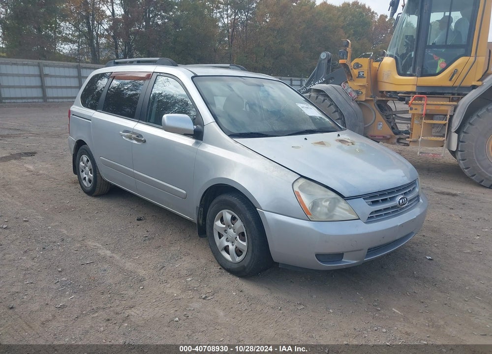 2008 KIA SEDONA VIN: KNDMB133586197425