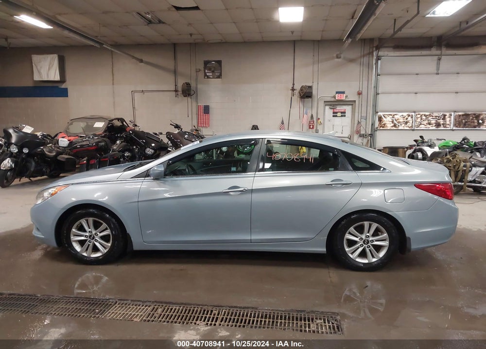 2011 HYUNDAI SONATA GLS VIN: 5NPEB4AC8BH202834