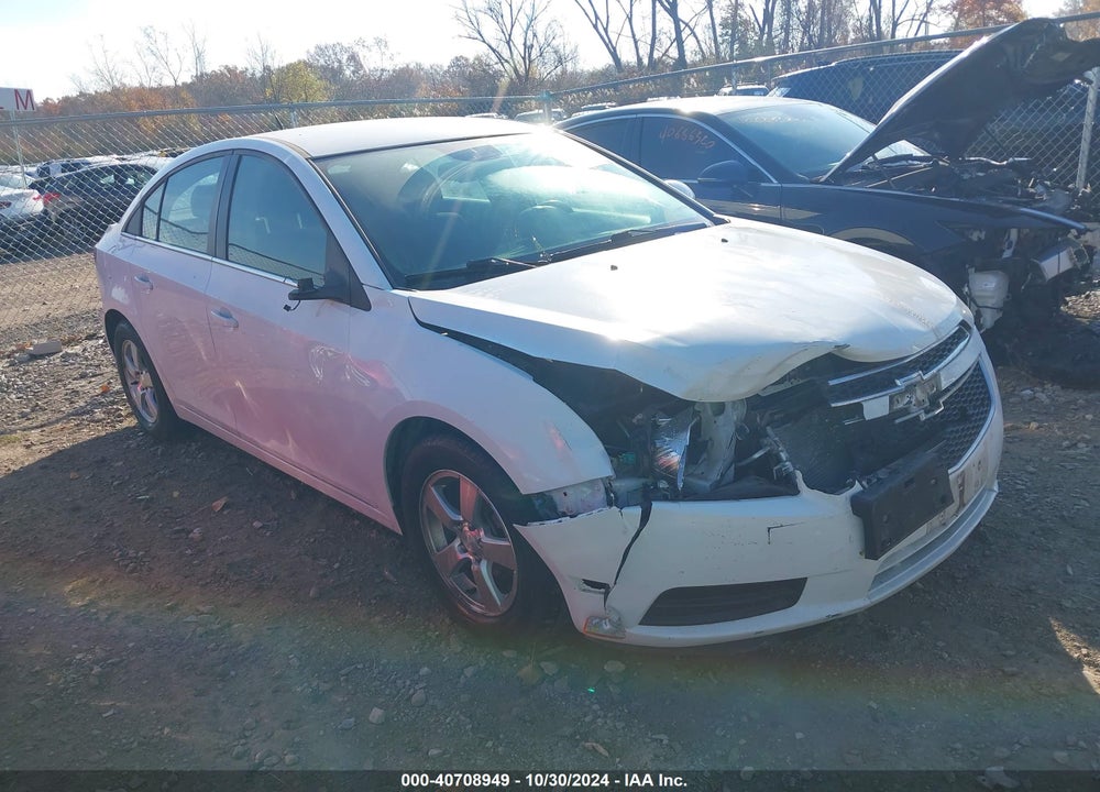 2014 CHEVROLET CRUZE 1LT AUTO VIN: 1G1PC5SB9E7173377