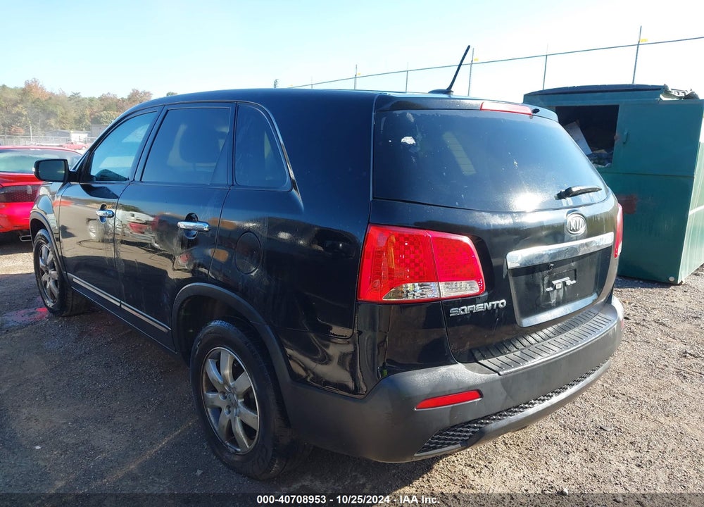 2012 KIA SORENTO LX VIN: 5XYKT3A19CG223788