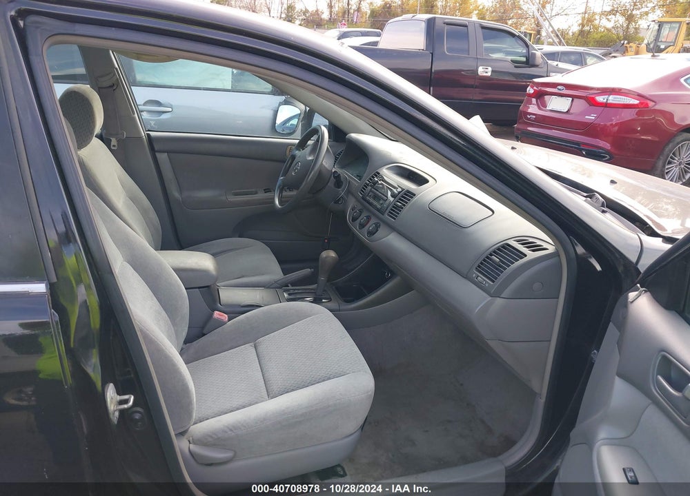 2004 TOYOTA CAMRY LE VIN: 4T1BE32K64U366937
