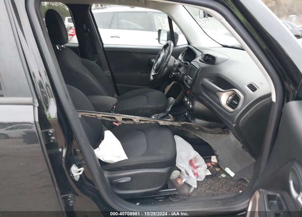 2015 JEEP RENEGADE LATITUDE VIN: ZACCJBBT0FPB61869