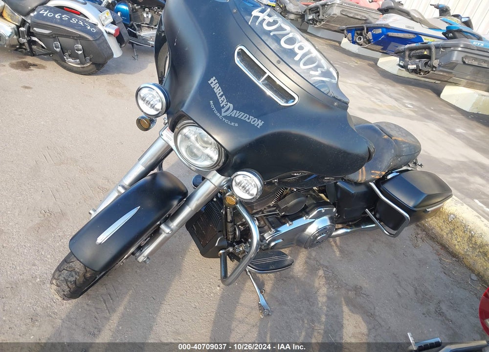 2020 HARLEY-DAVIDSON FLHX VIN: 1HD1KBC1XLB650587
