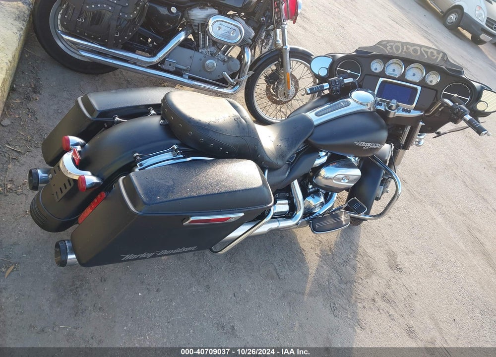 2020 HARLEY-DAVIDSON FLHX VIN: 1HD1KBC1XLB650587