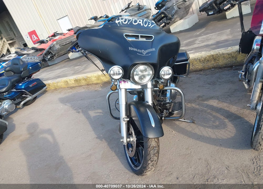 2020 HARLEY-DAVIDSON FLHX VIN: 1HD1KBC1XLB650587