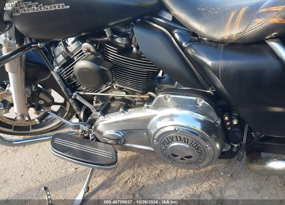2020 HARLEY-DAVIDSON FLHX VIN: 1HD1KBC1XLB650587