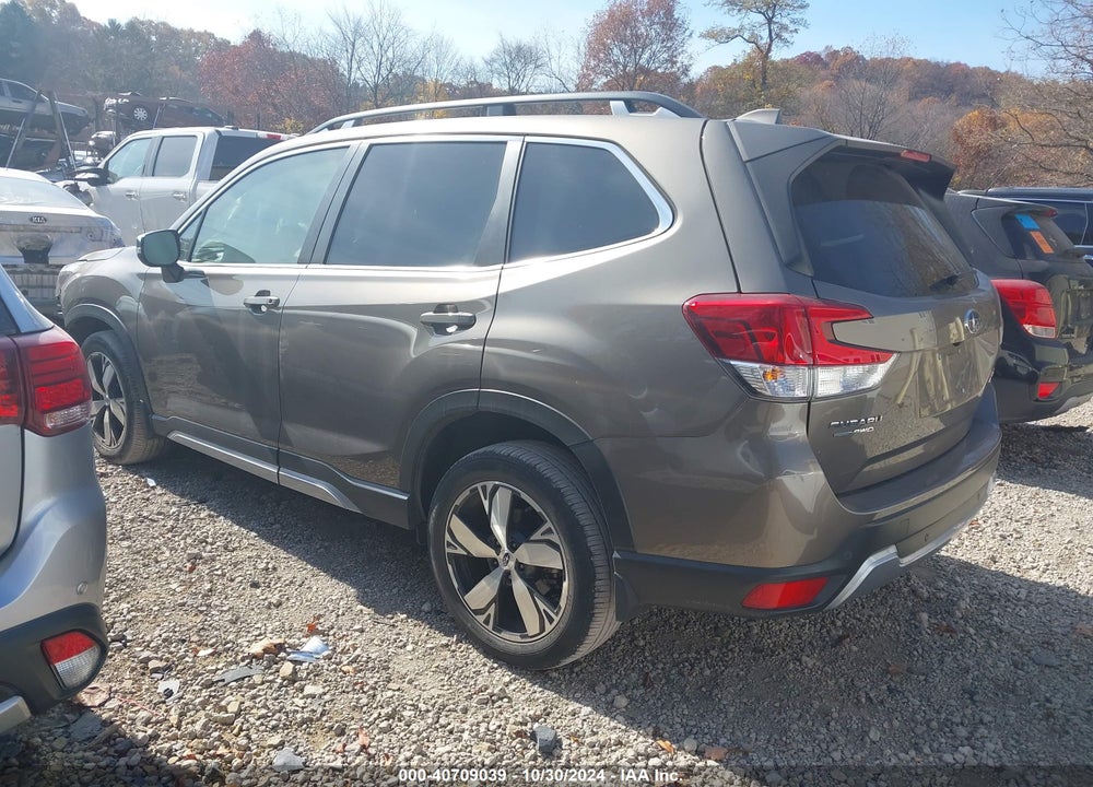 2021 SUBARU FORESTER TOURING VIN: JF2SKAXC8MH553870