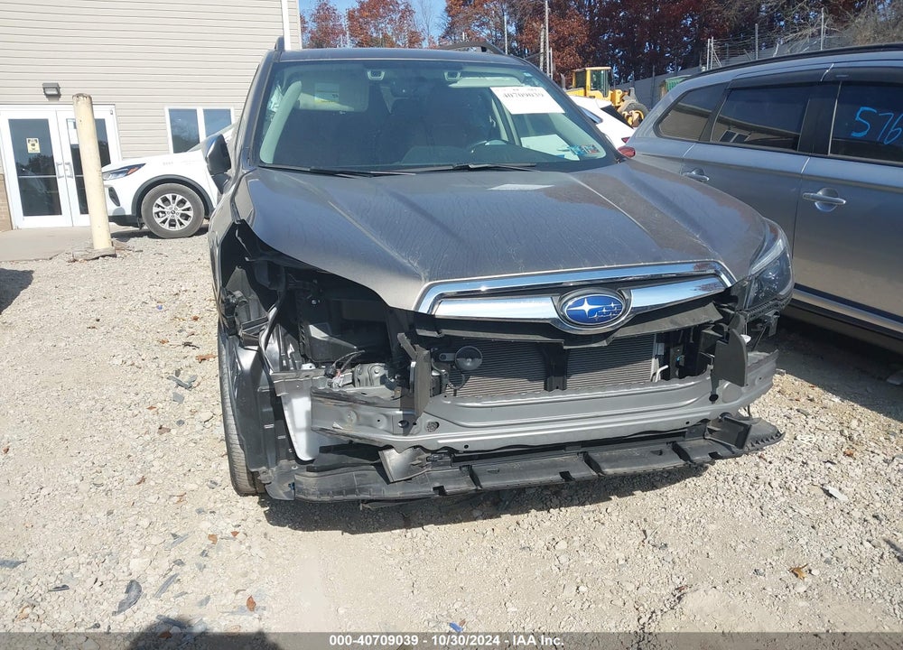 2021 SUBARU FORESTER TOURING VIN: JF2SKAXC8MH553870